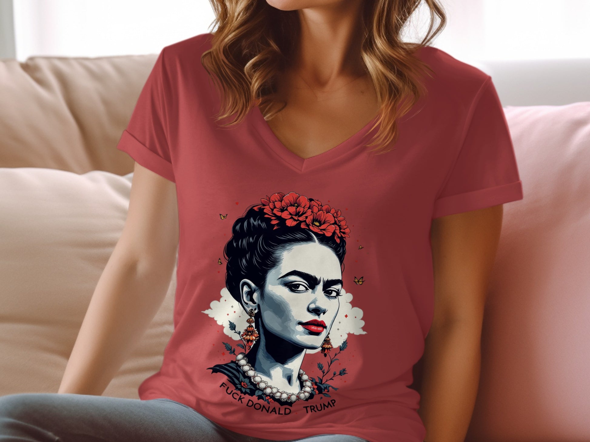 Frida Kahlo Effigy with Flower Crown T-shirt
