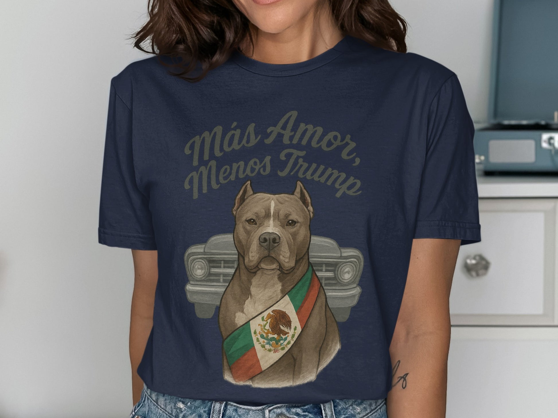 Más Amor Menos Trump Dog Print T-Shirt product type