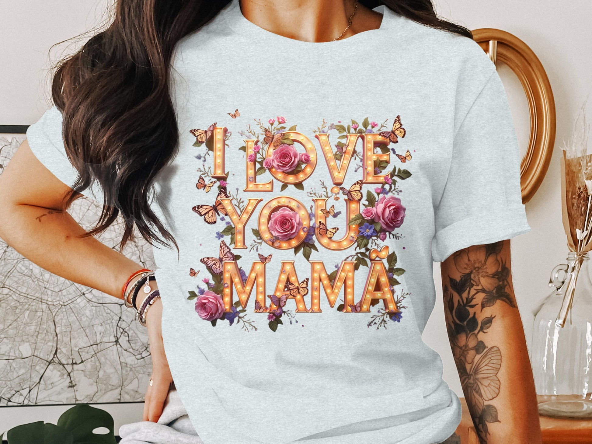 Beautiful Floral Design I Love You Mamá T-shirt product type