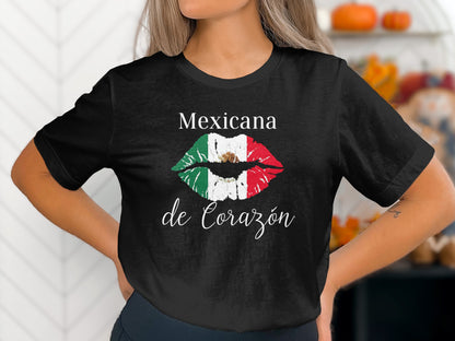 Mexicana de Corazón Graphic Tee Shirt