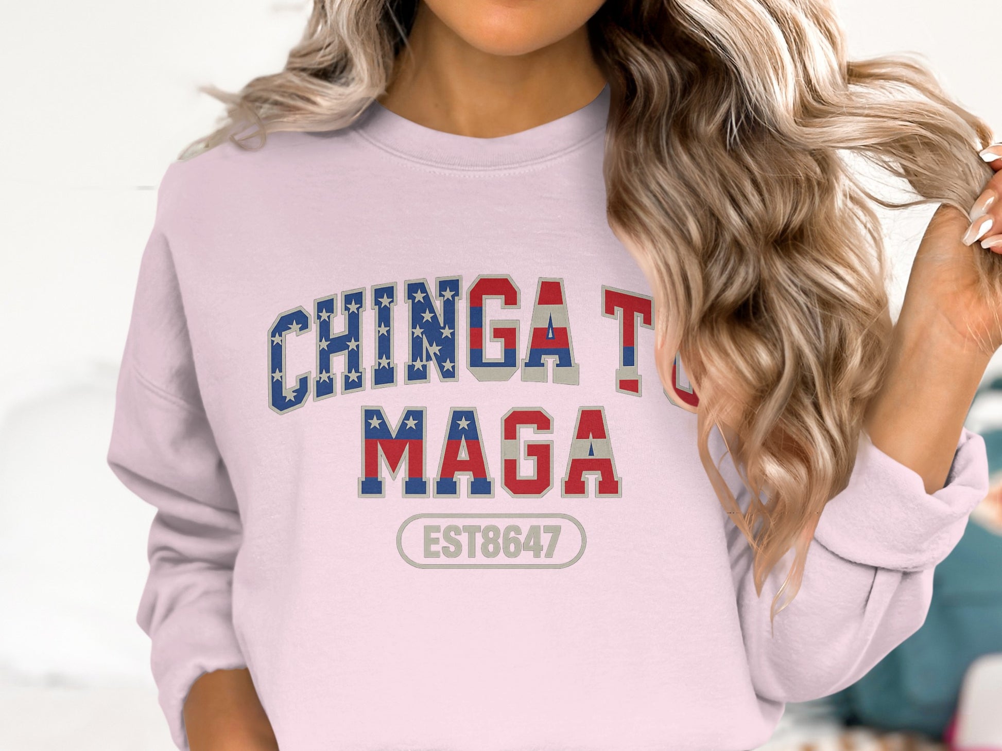 CHINGA TU MAGA EST8647 Sweatshirt with Bold USA Graphics