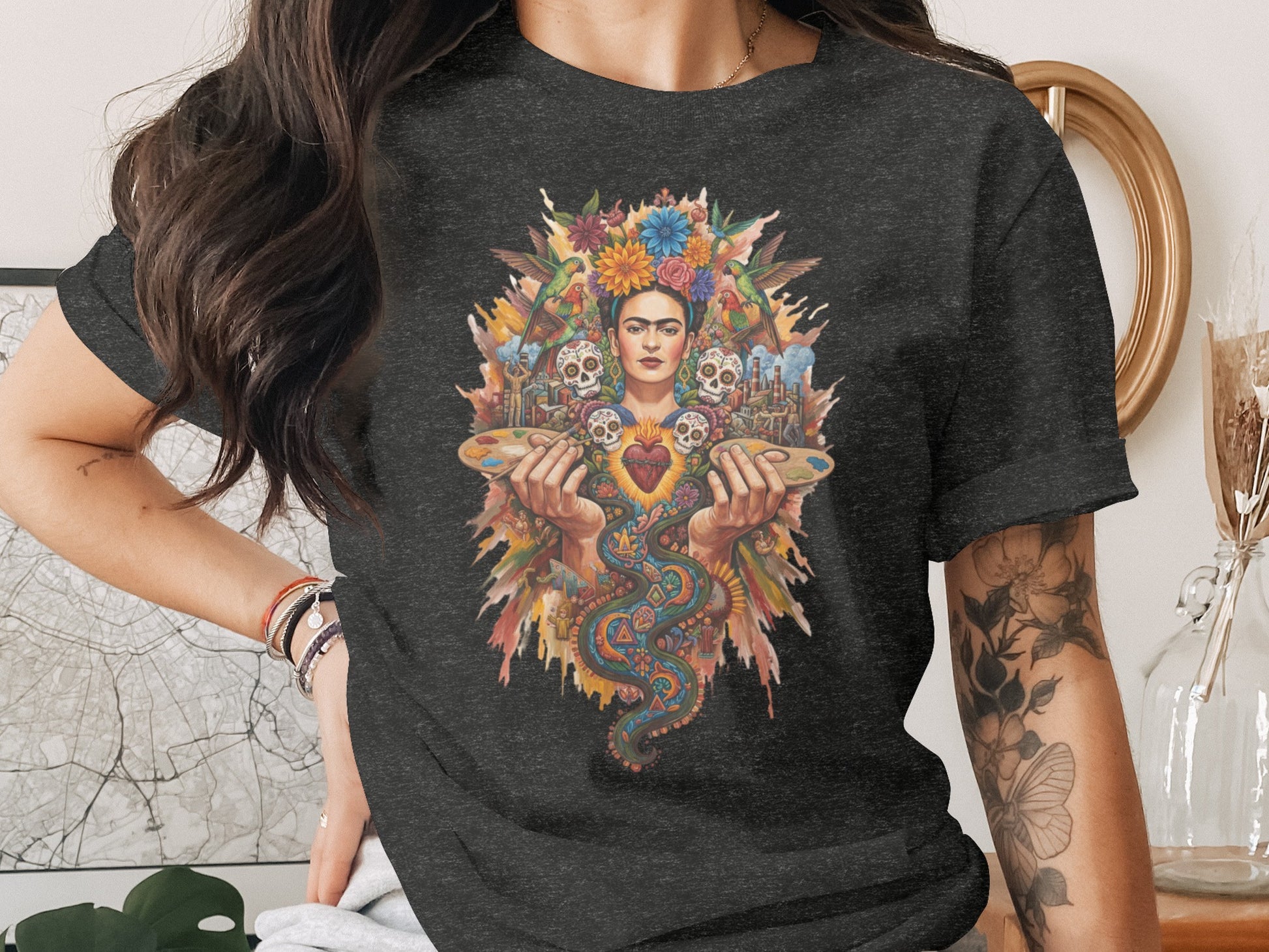 Frida Kahlo Portrait Flowers Skulls Serpent Artist Palettes product type