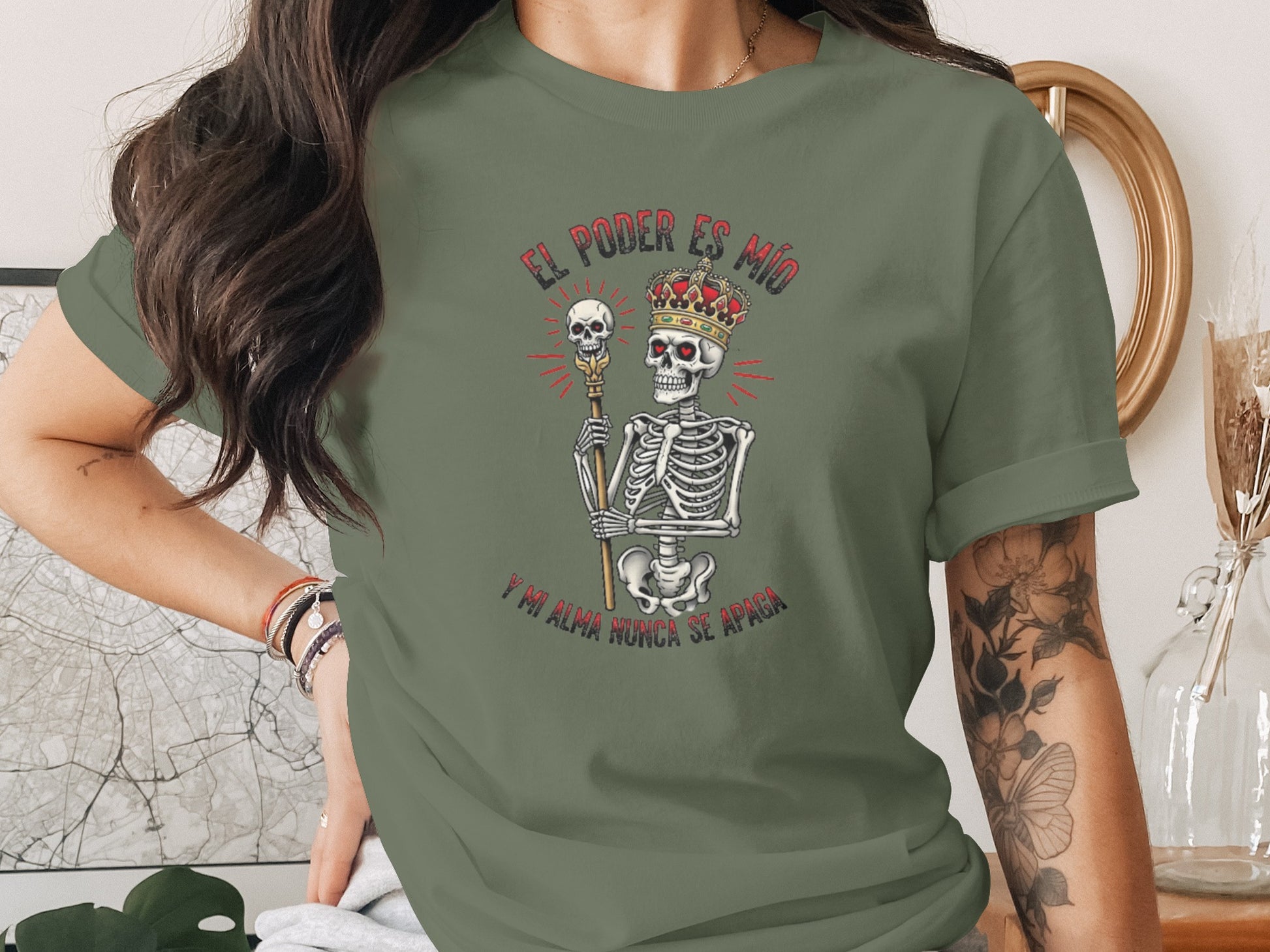 El Poder Es Mío Graphic Skeleton Shirt product