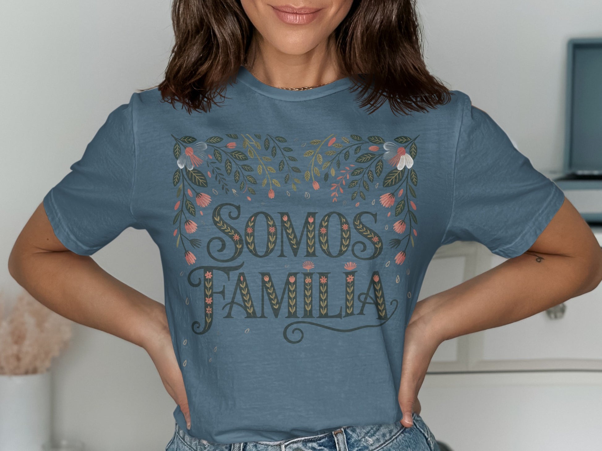 Somos Familia Graphic Tee Casual Wear product